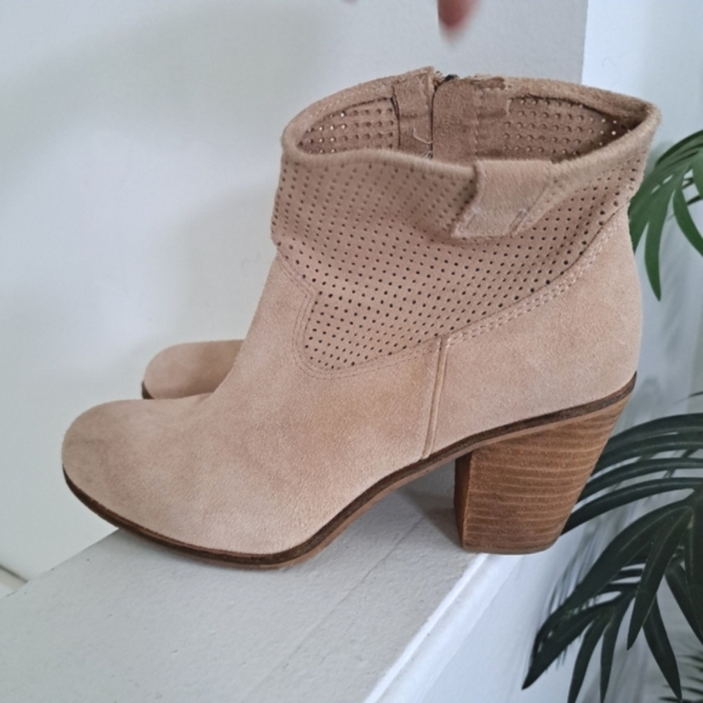 Vince Camuto Tan Ankle Boots